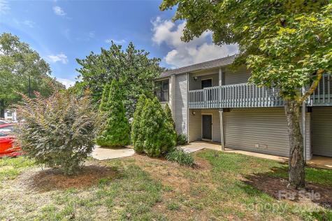 11024 Harrowfield Road Charlotte NC 28226