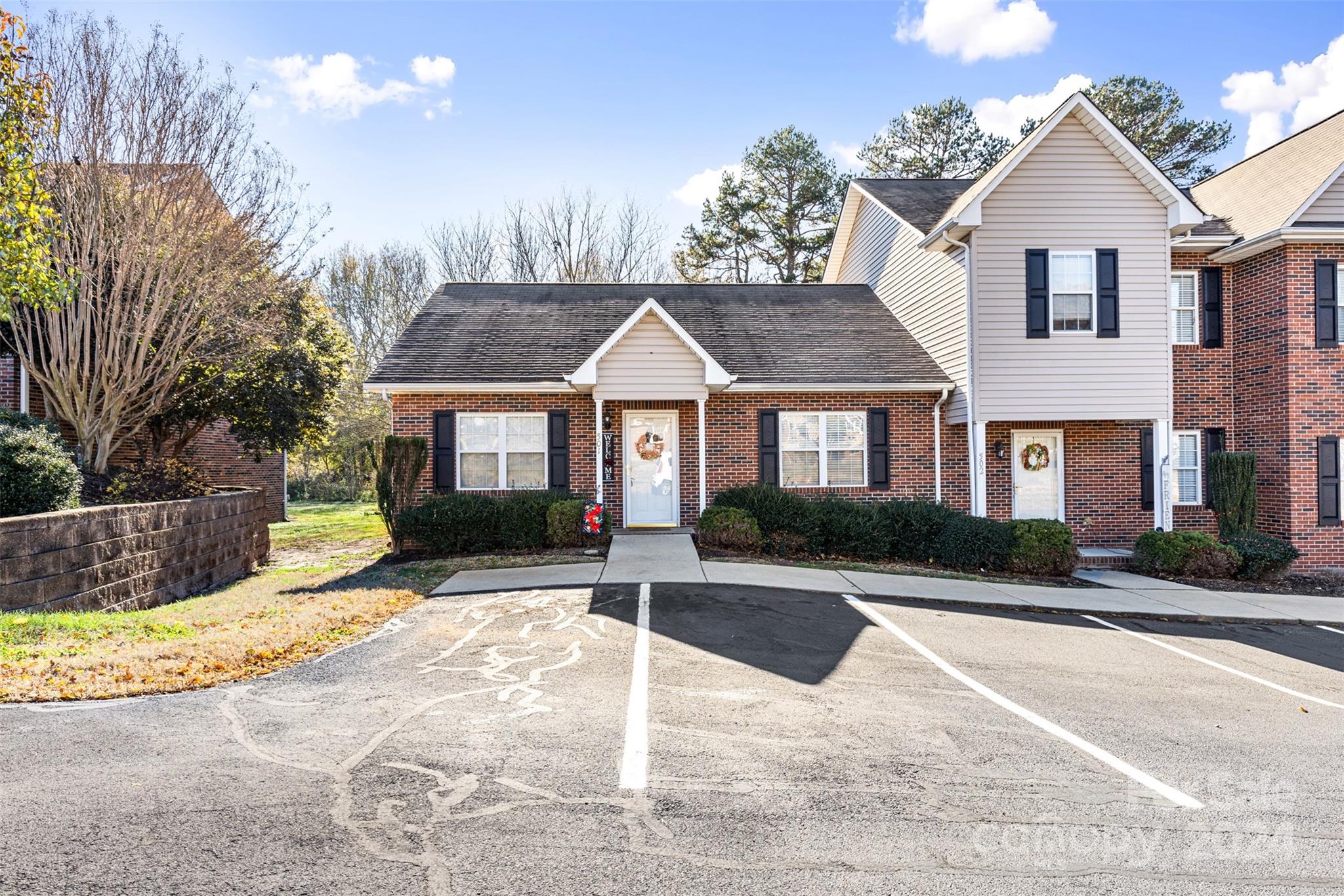 2222 15th Avenue NE Hickory NC 28601