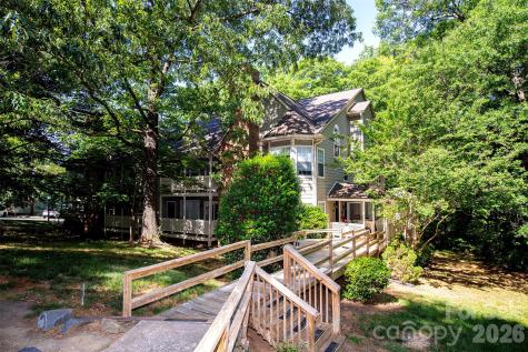 6500 Clavell Lane Charlotte NC 28210
