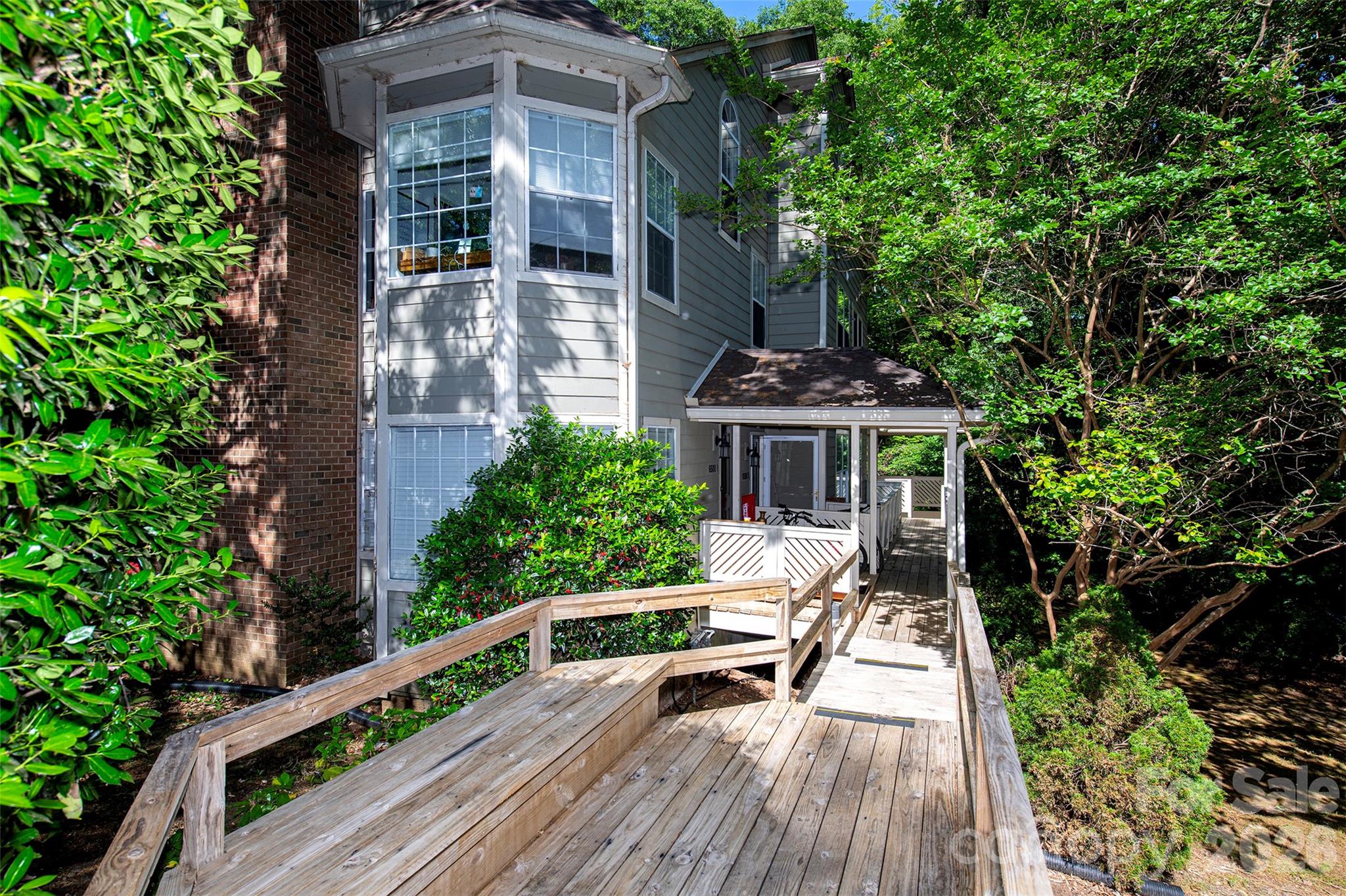 6500 Clavell Lane Charlotte NC 28210