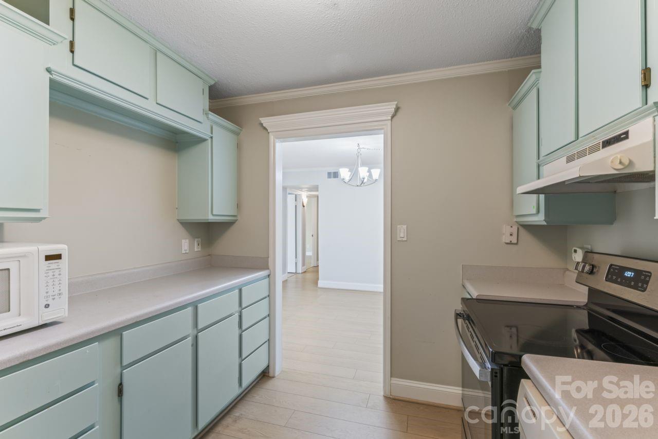 4747 Hedgemore Drive Charlotte NC 28209