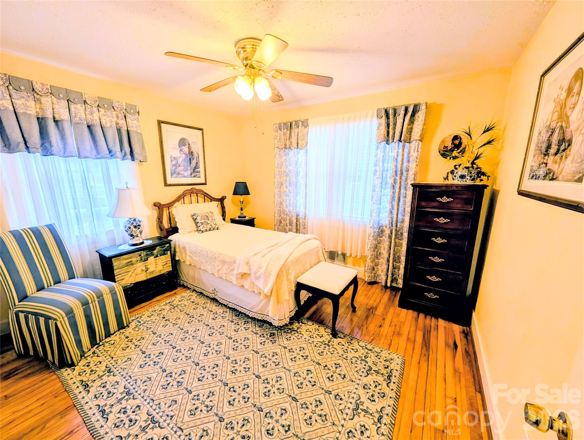 1014 SW Wright Street SW Lenoir NC 28645