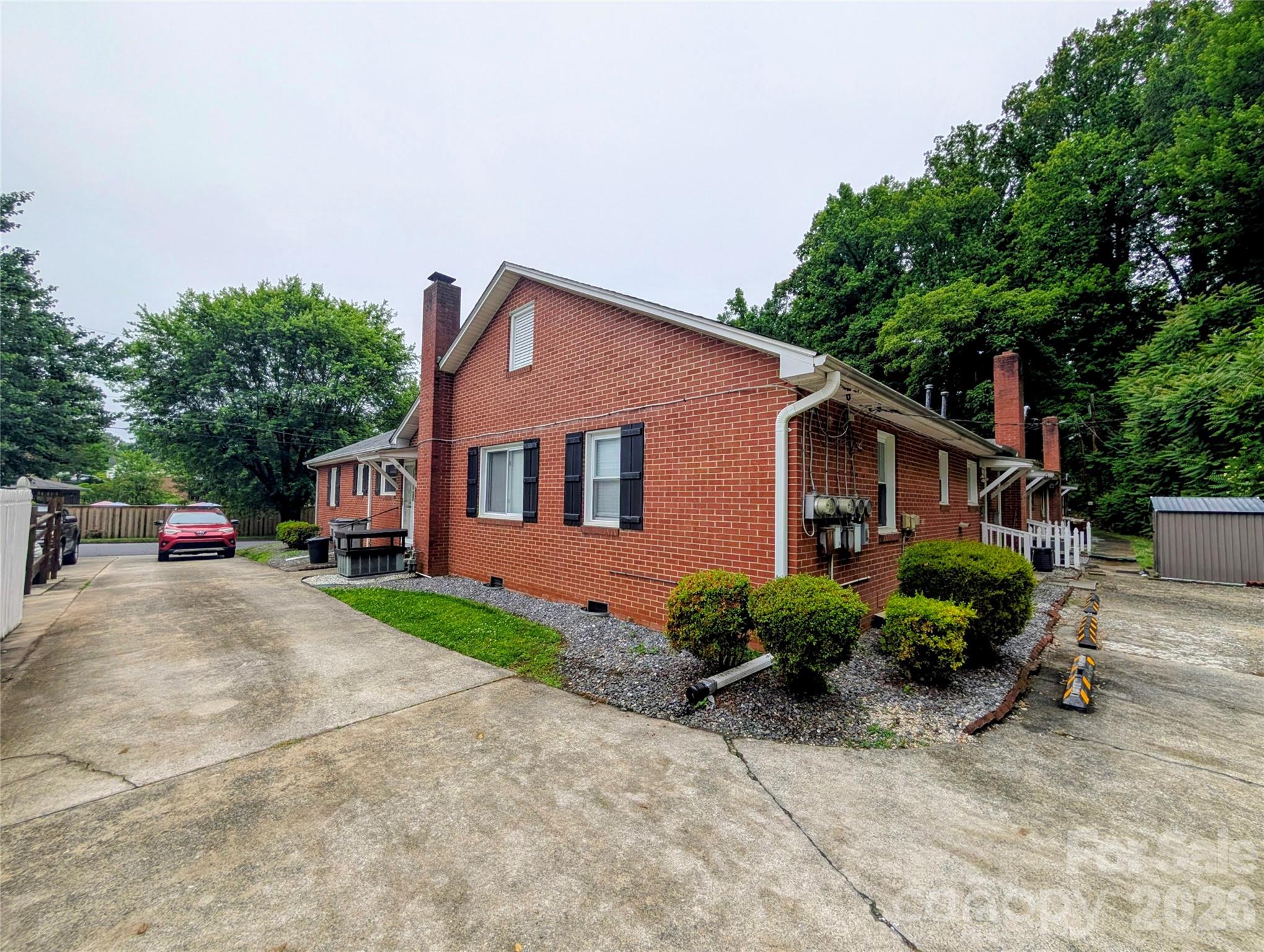 1014 SW Wright Street SW Lenoir NC 28645