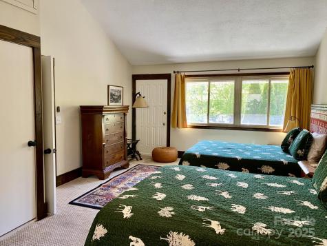 102 W Lake Drive N Lake Lure NC 28746