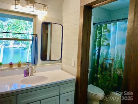 102 W Lake Drive N Lake Lure NC 28746