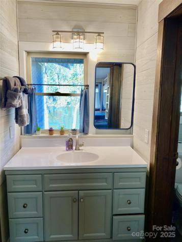 102 W Lake Drive N Lake Lure NC 28746
