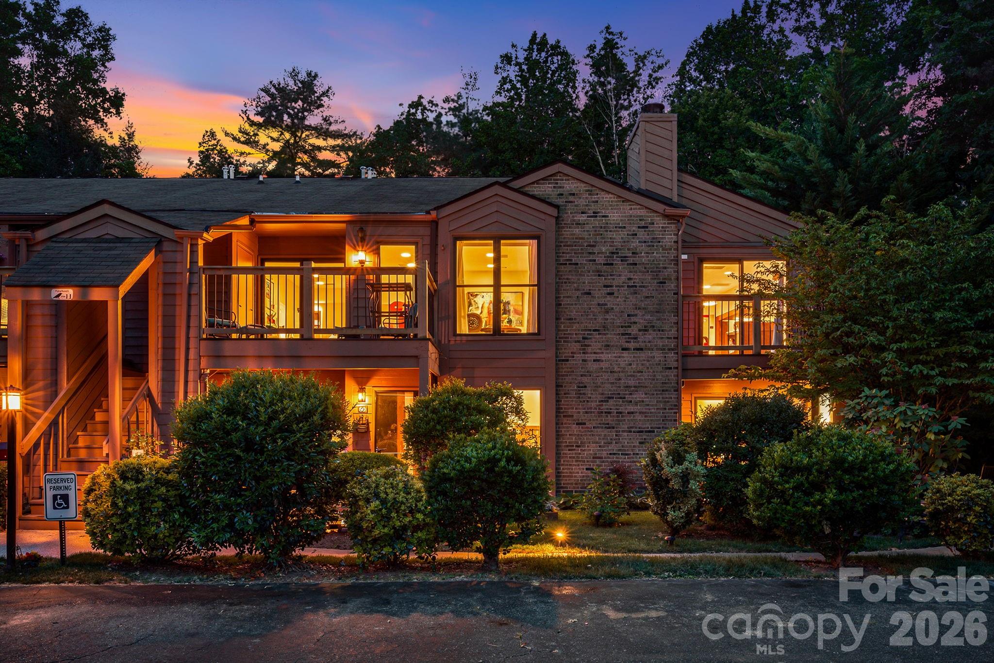 60 Ravencroft Lane Asheville NC 28803