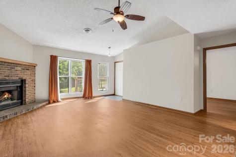 60 Ravencroft Lane Asheville NC 28803