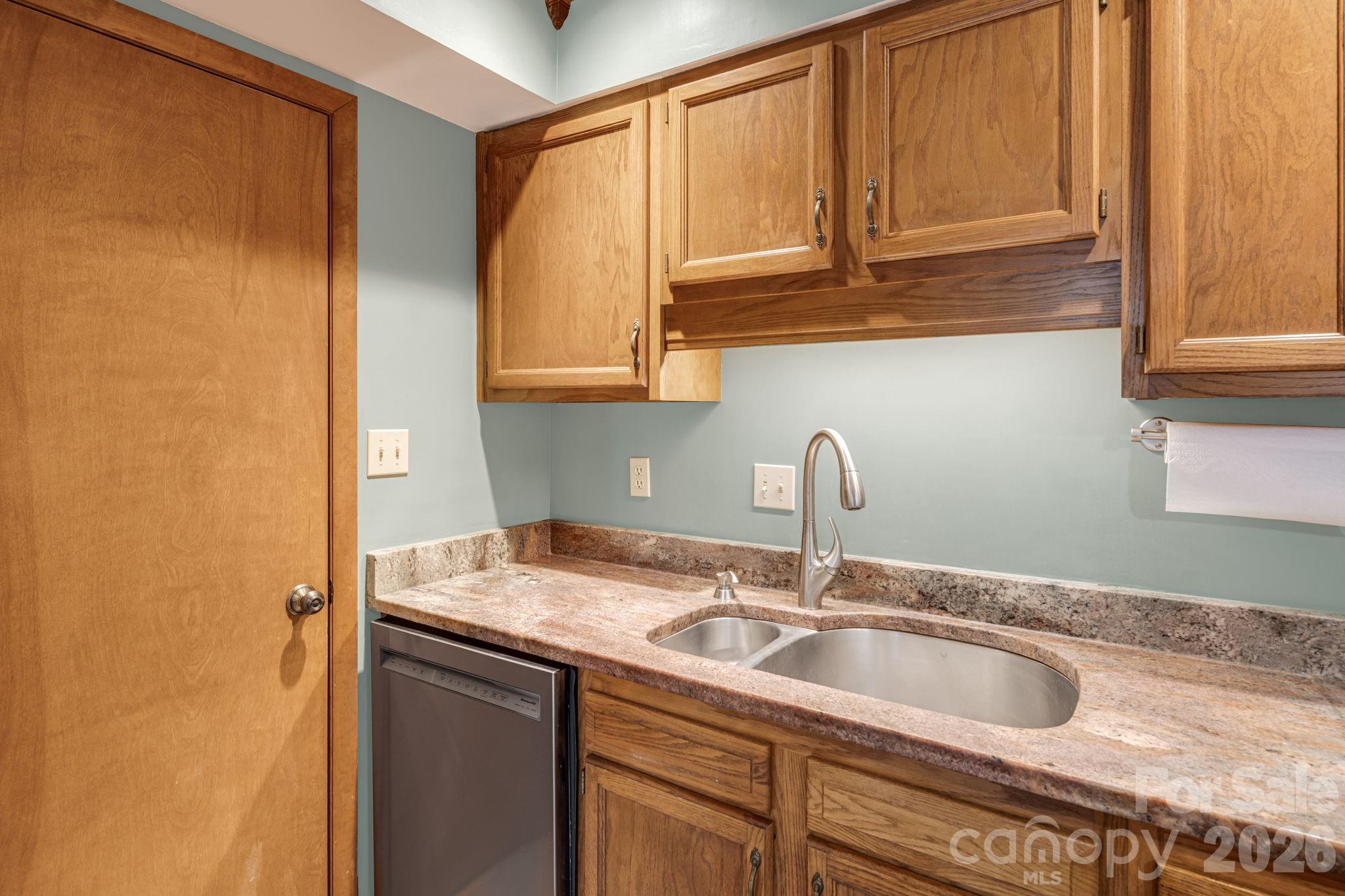 60 Ravencroft Lane Asheville NC 28803