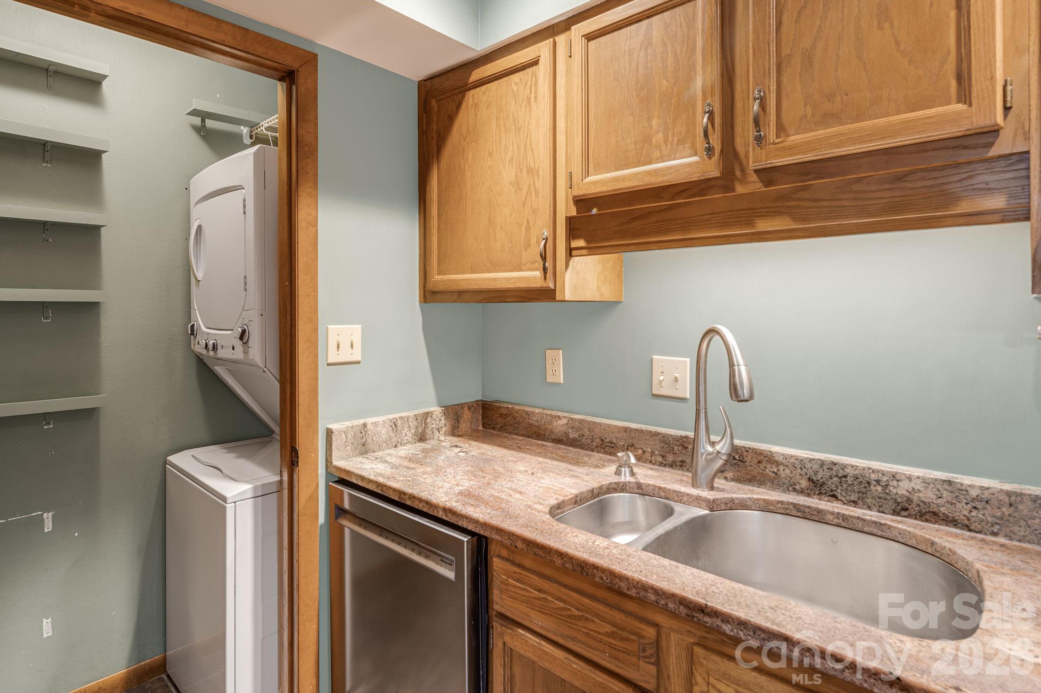 60 Ravencroft Lane Asheville NC 28803