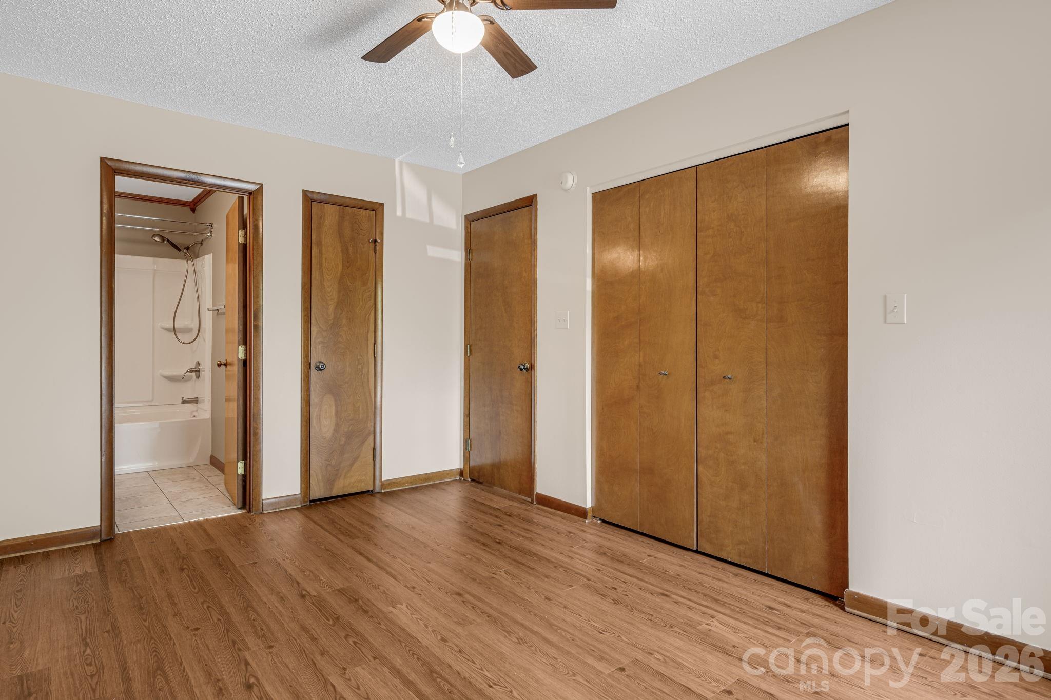 60 Ravencroft Lane Asheville NC 28803
