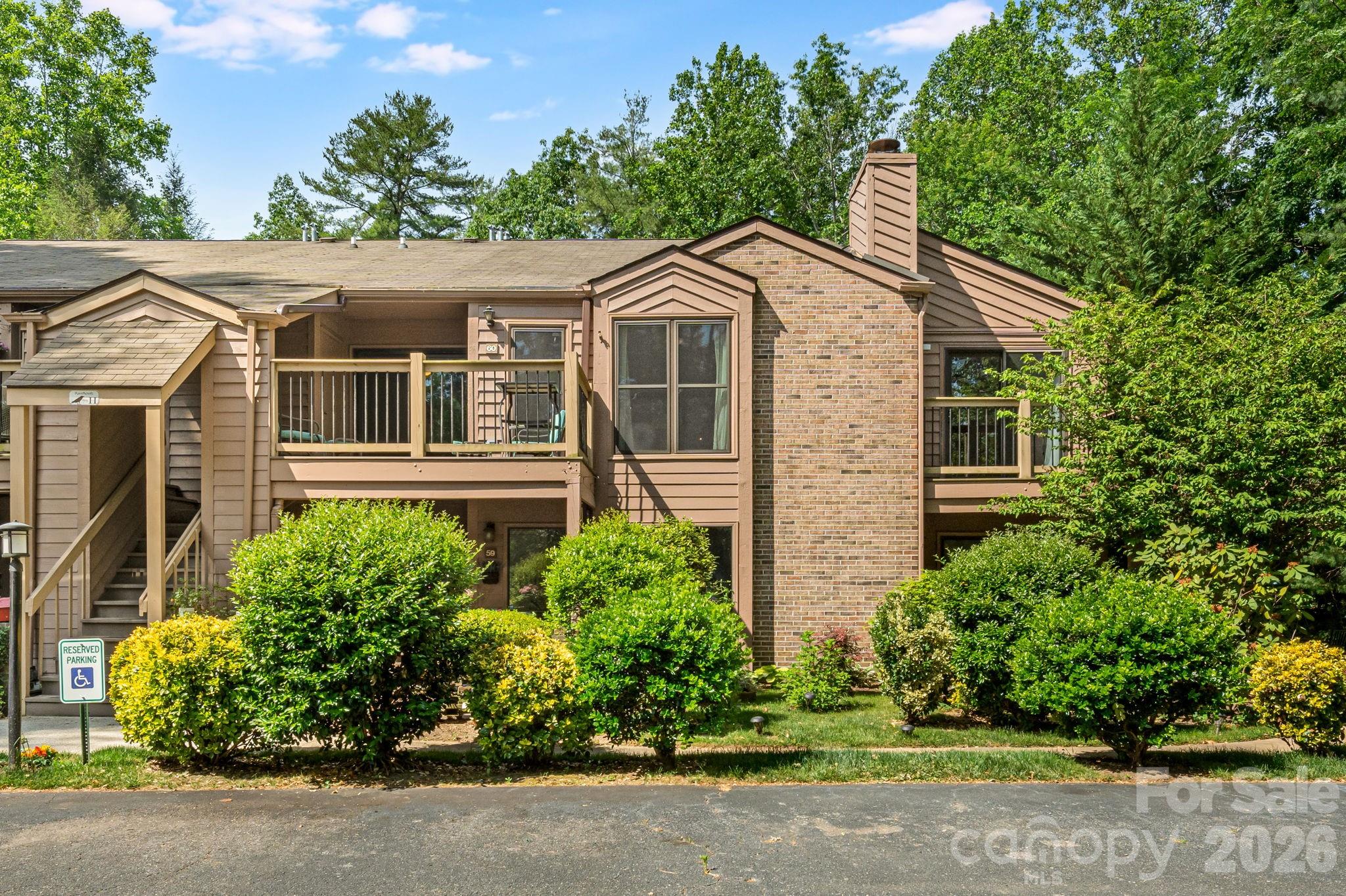 60 Ravencroft Lane Asheville NC 28803