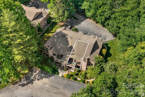 60 Ravencroft Lane Asheville NC 28803