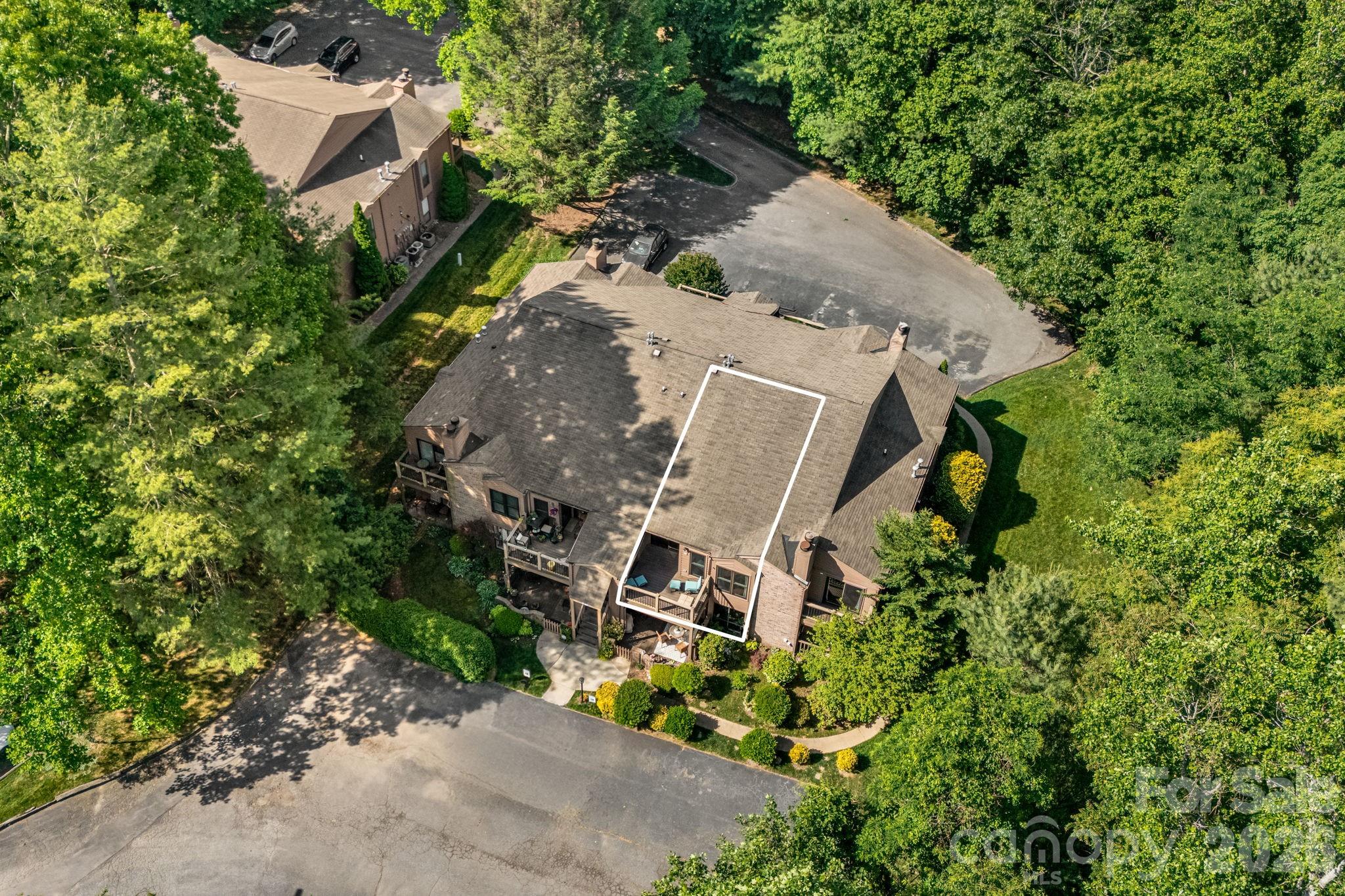 60 Ravencroft Lane Asheville NC 28803