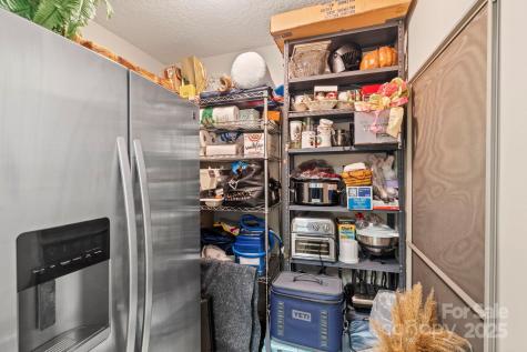 2459 Coltsview Lane Matthews NC 28105