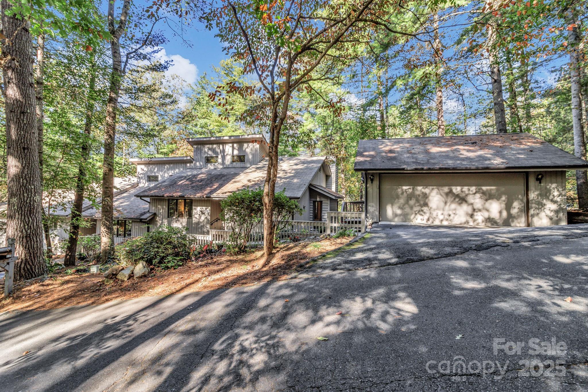 23 Cedarwood Trail Asheville NC 28803