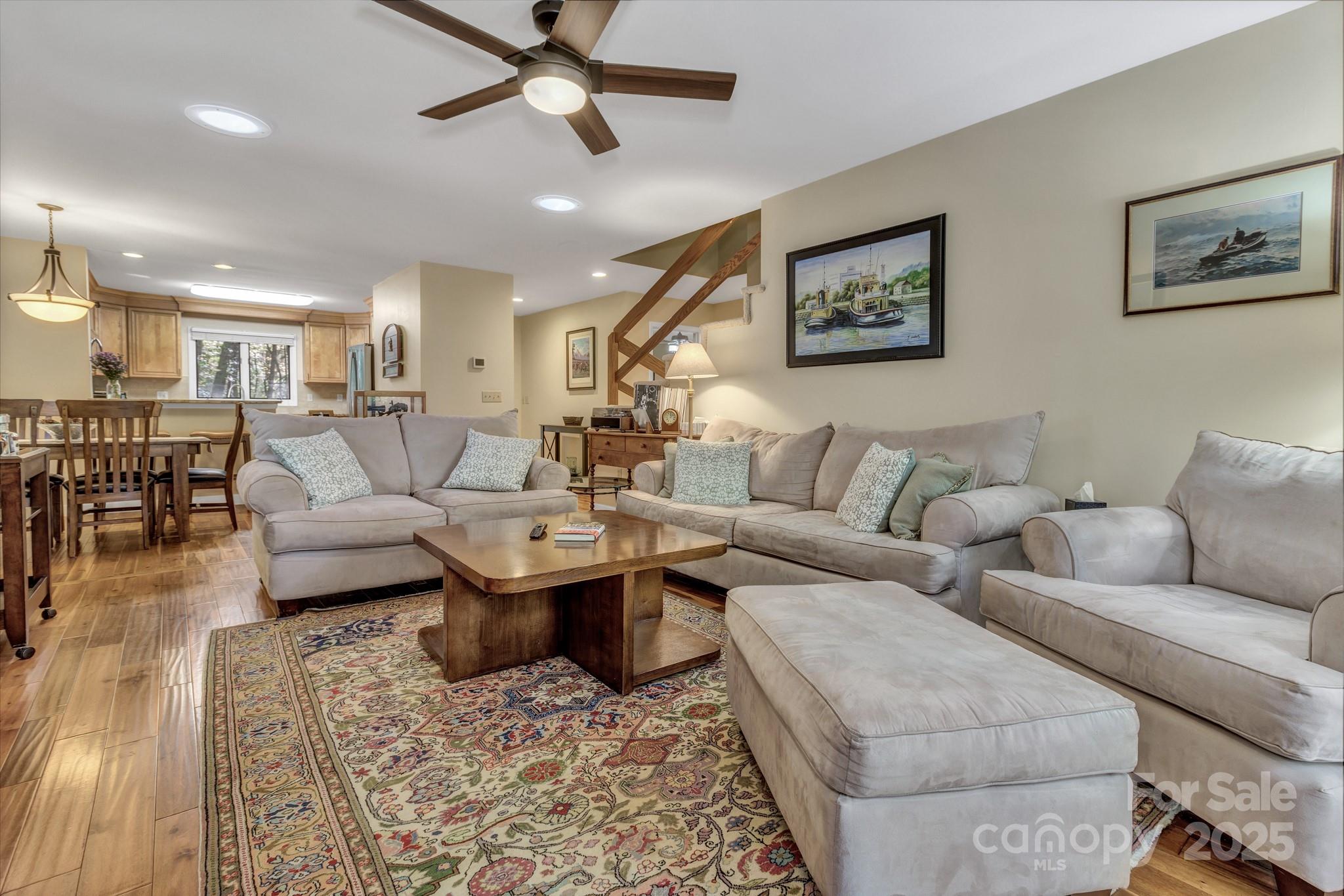 23 Cedarwood Trail Asheville NC 28803