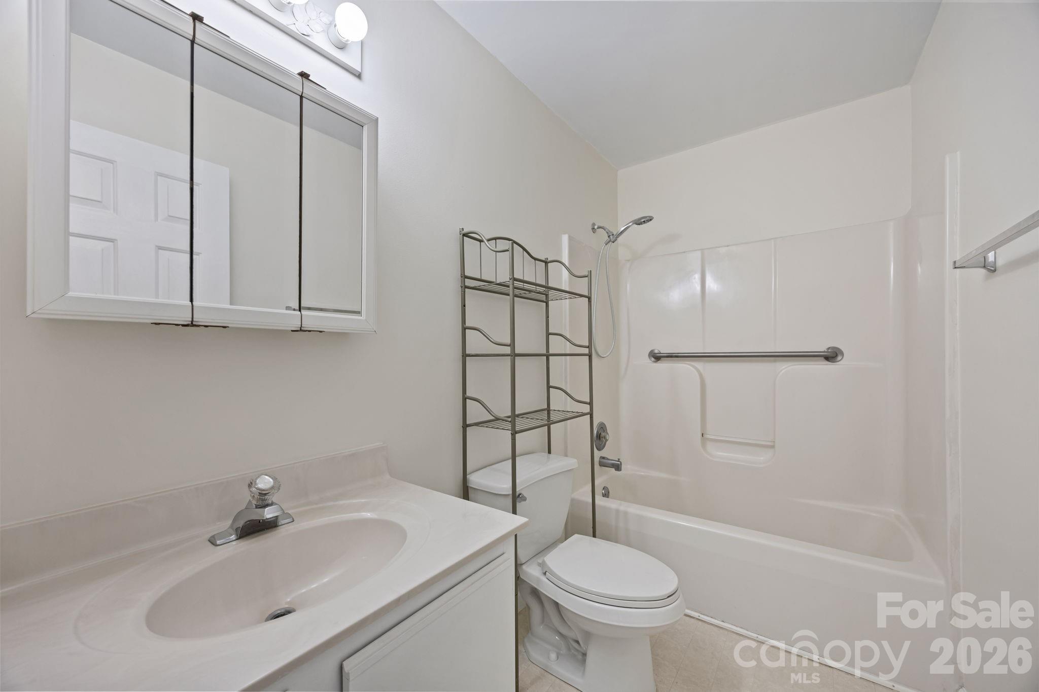 6 Azalea Road Arden NC 28704