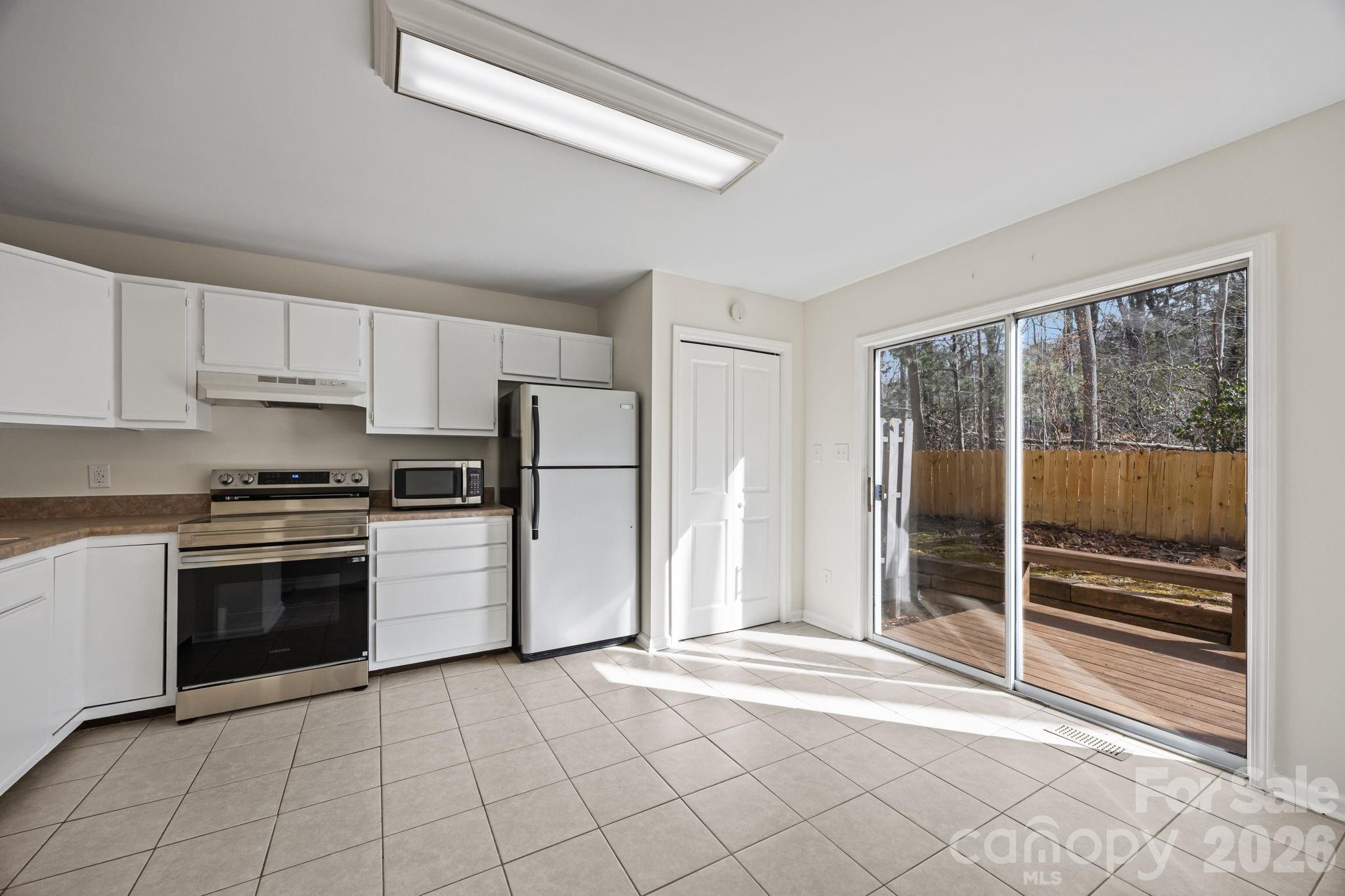 6 Azalea Road Arden NC 28704