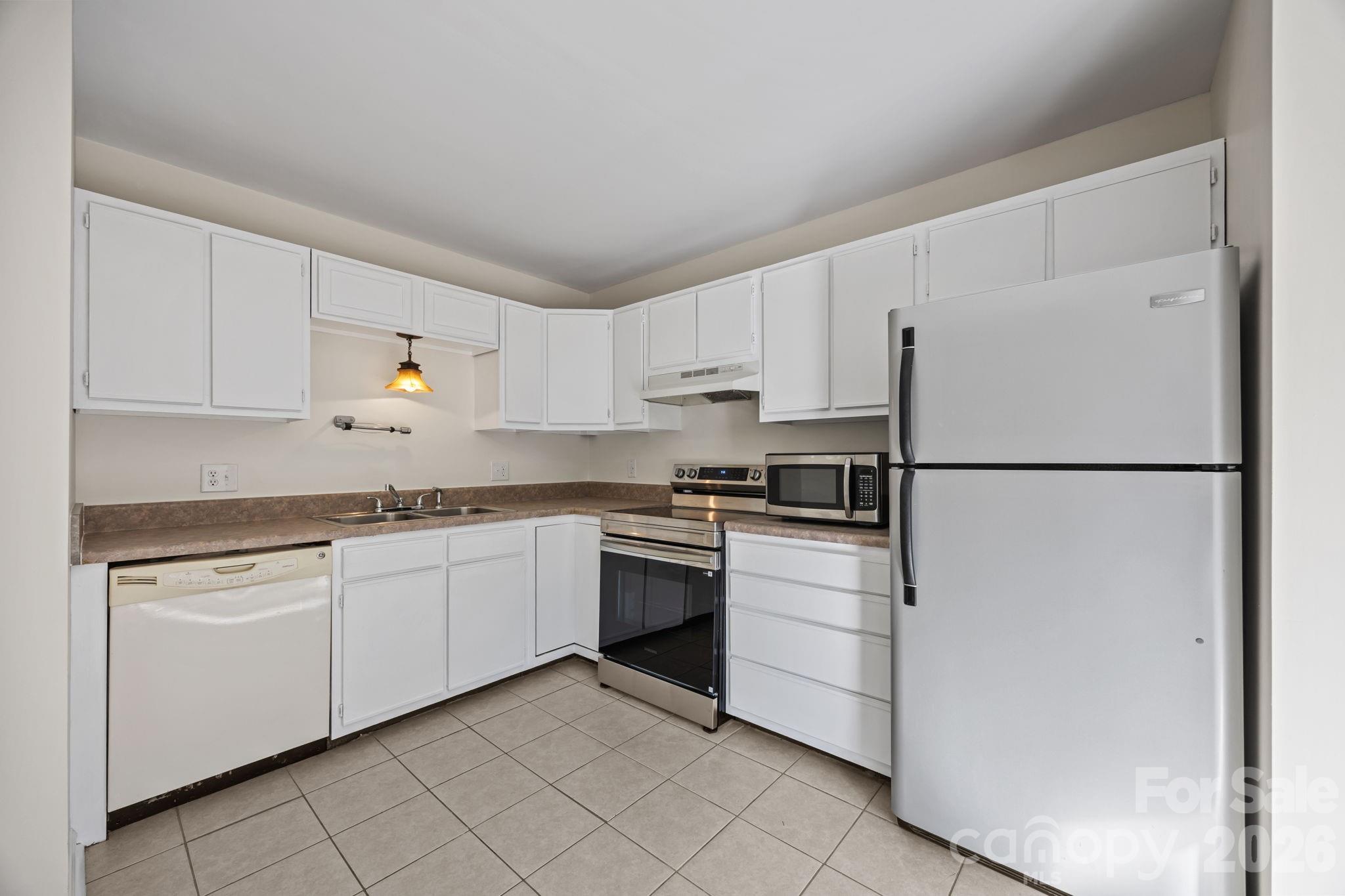 6 Azalea Road Arden NC 28704
