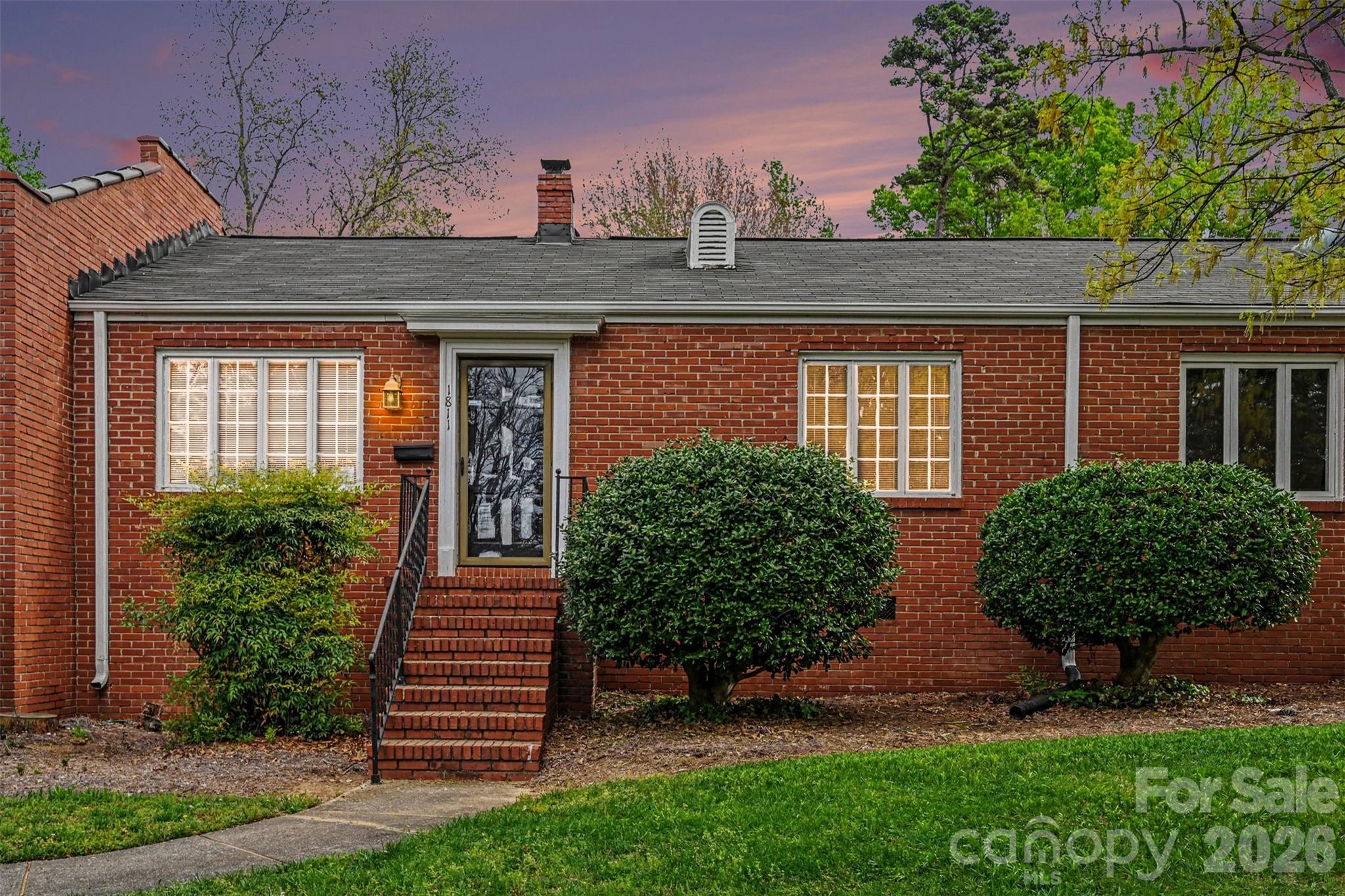 1811 Lynnwood Drive Charlotte NC 28209