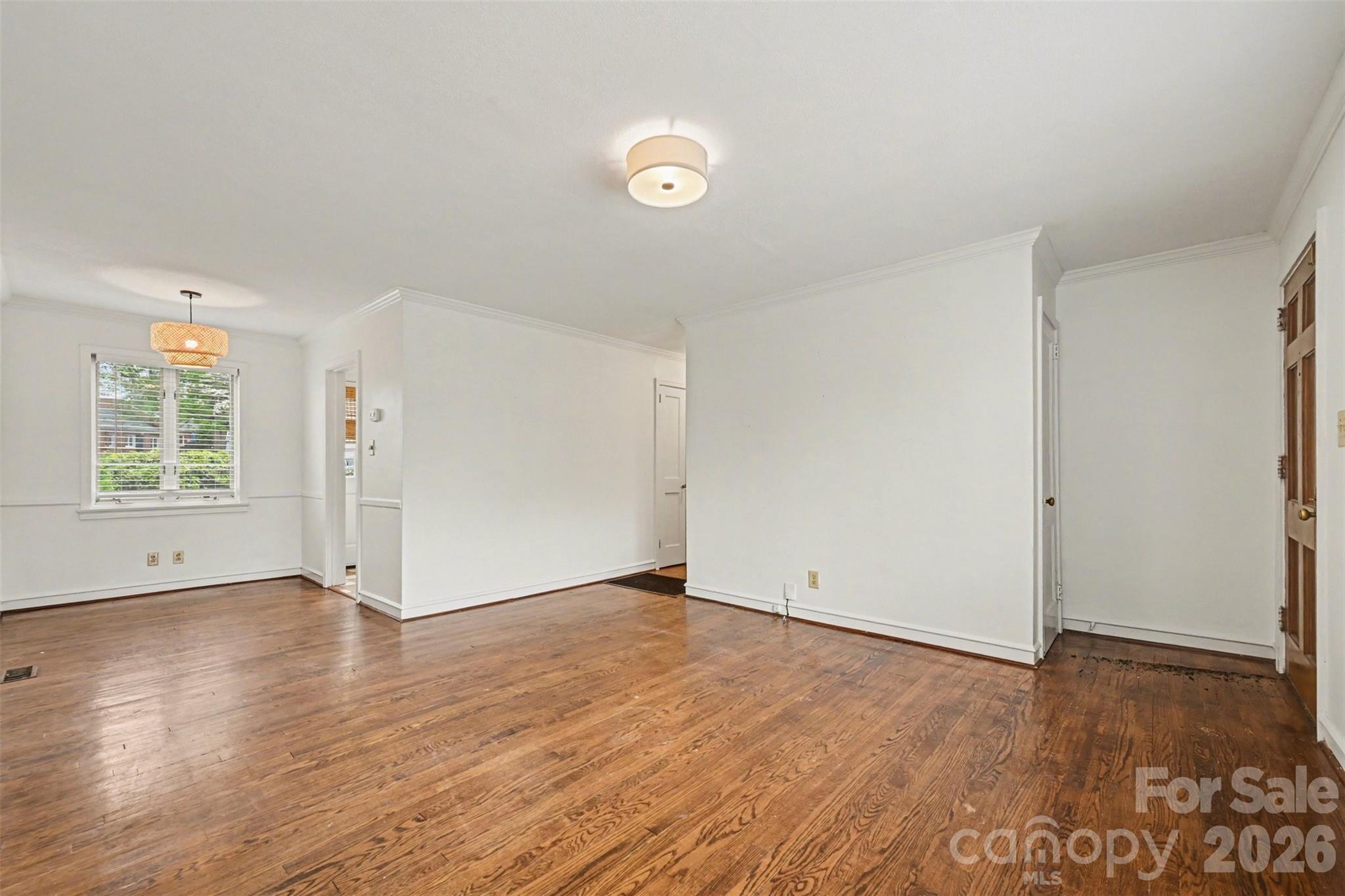 1811 Lynnwood Drive Charlotte NC 28209