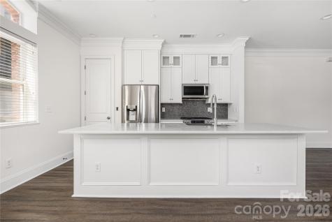 229 N Church Street Charlotte NC 28202
