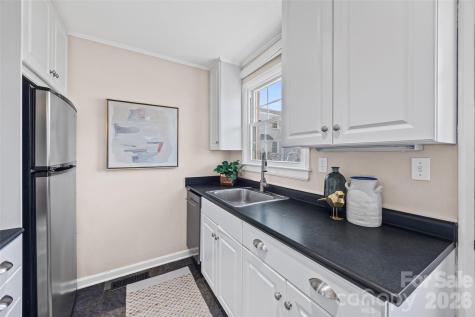 520 Wakefield Drive Charlotte NC 28209