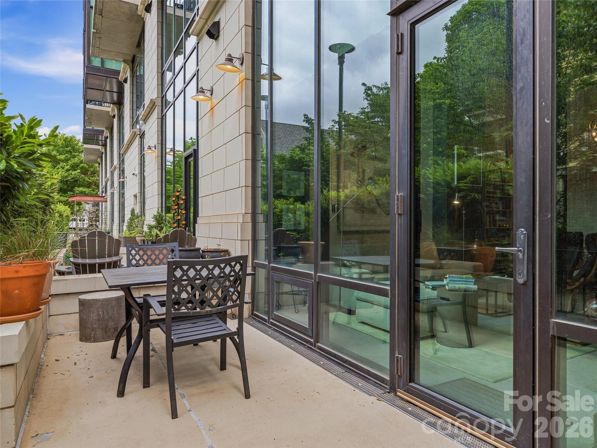 60 N Market Street Asheville NC 28801