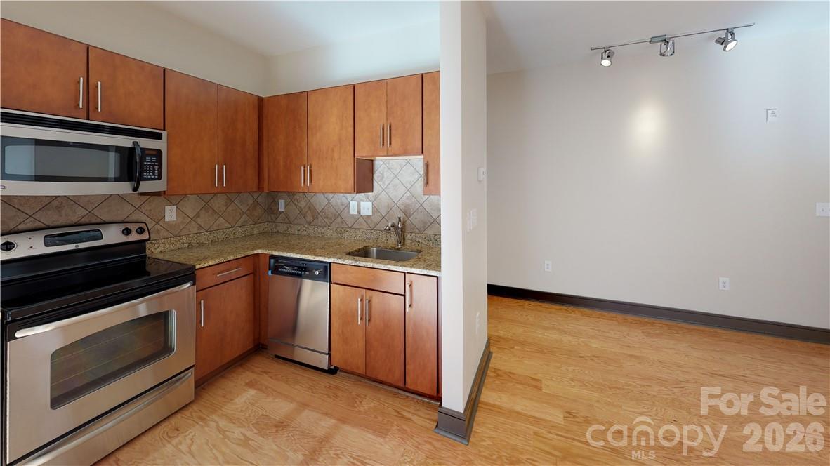 2200 Lyndhurst Avenue Charlotte NC 28203