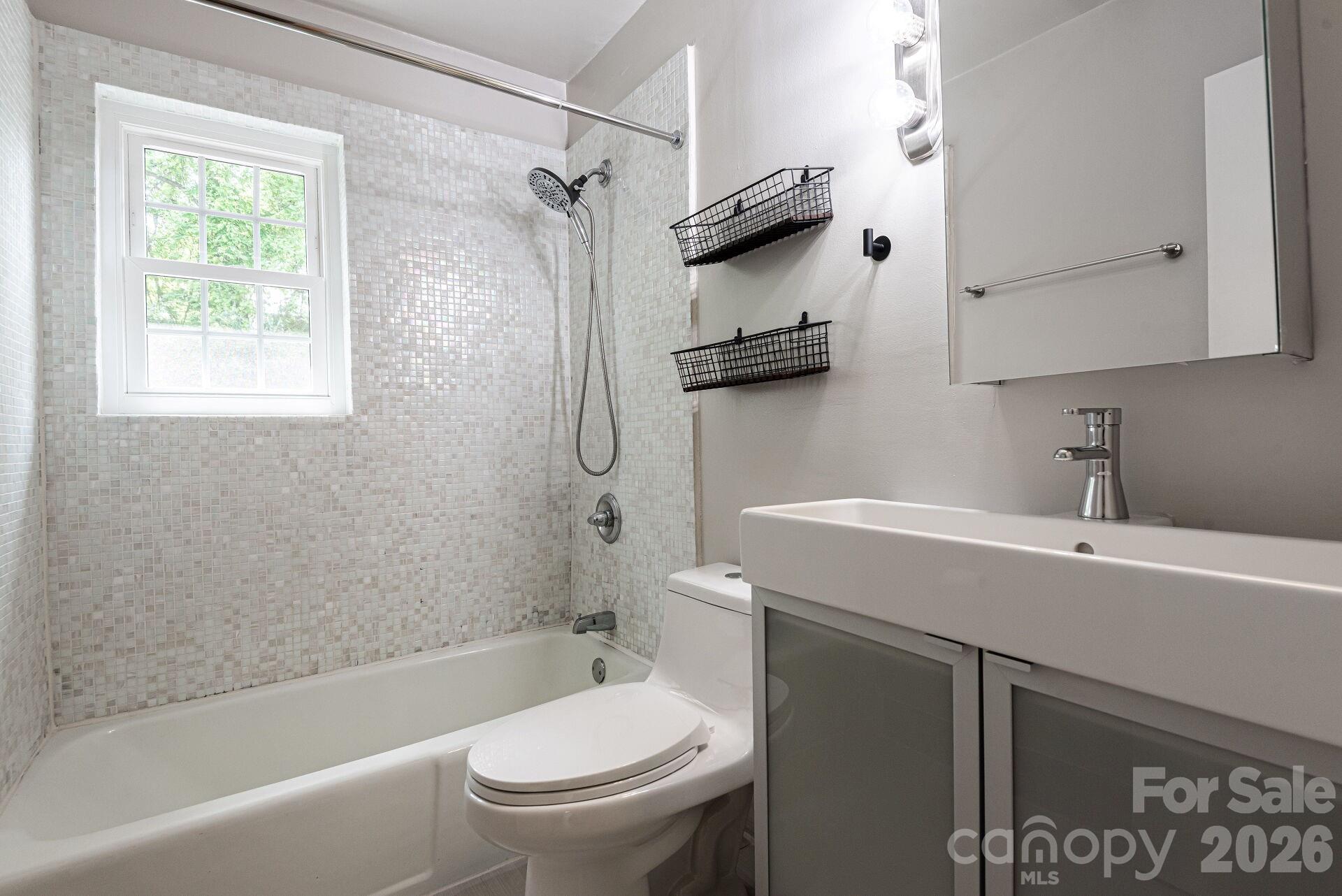 636 Chipley Avenue Charlotte NC 28205
