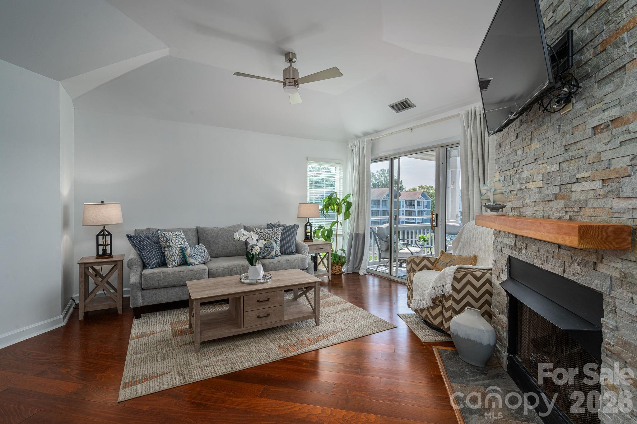 1018 Southwest Drive Davidson NC 28036