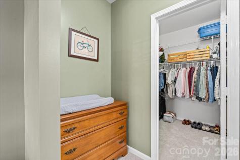 233 Appeldoorn Circle Asheville NC 28803