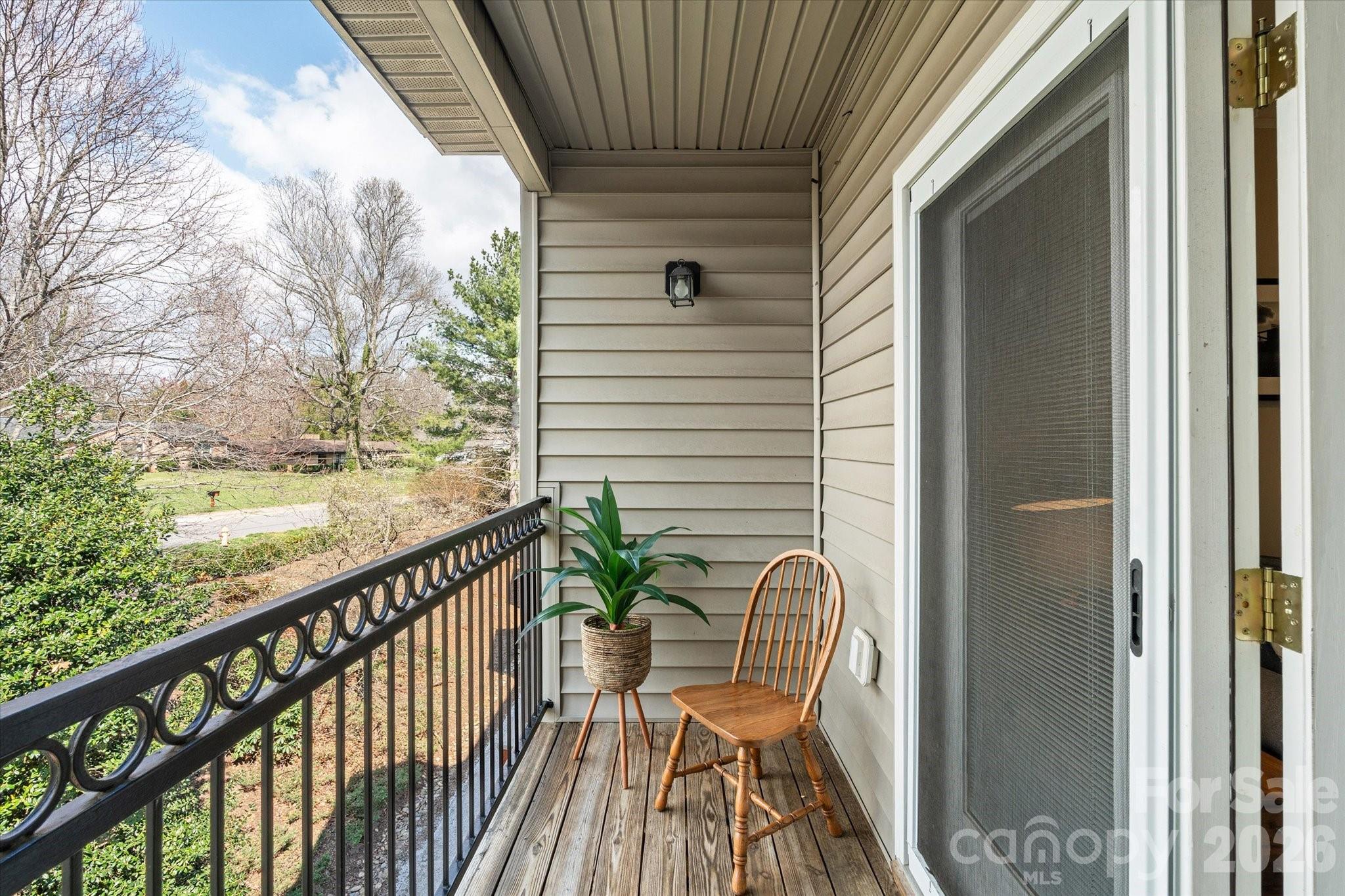 233 Appeldoorn Circle Asheville NC 28803