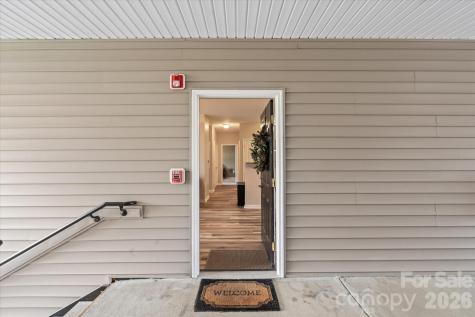233 Appeldoorn Circle Asheville NC 28803