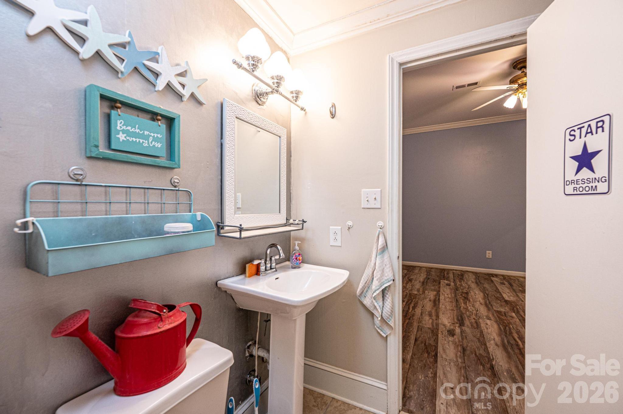 826 6th Street NW Hickory NC 28601