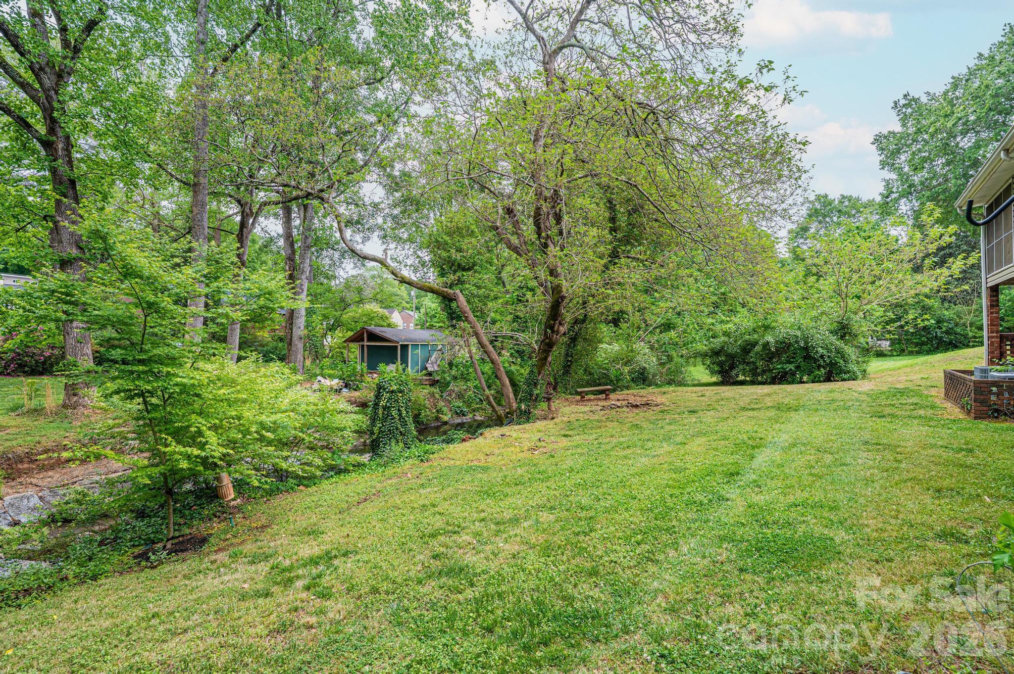 826 6th Street NW Hickory NC 28601