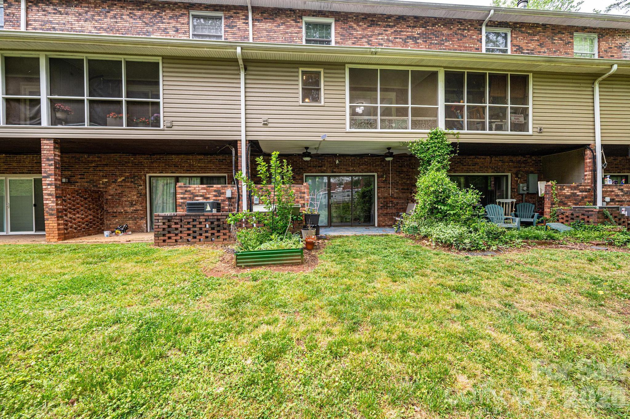826 6th Street NW Hickory NC 28601