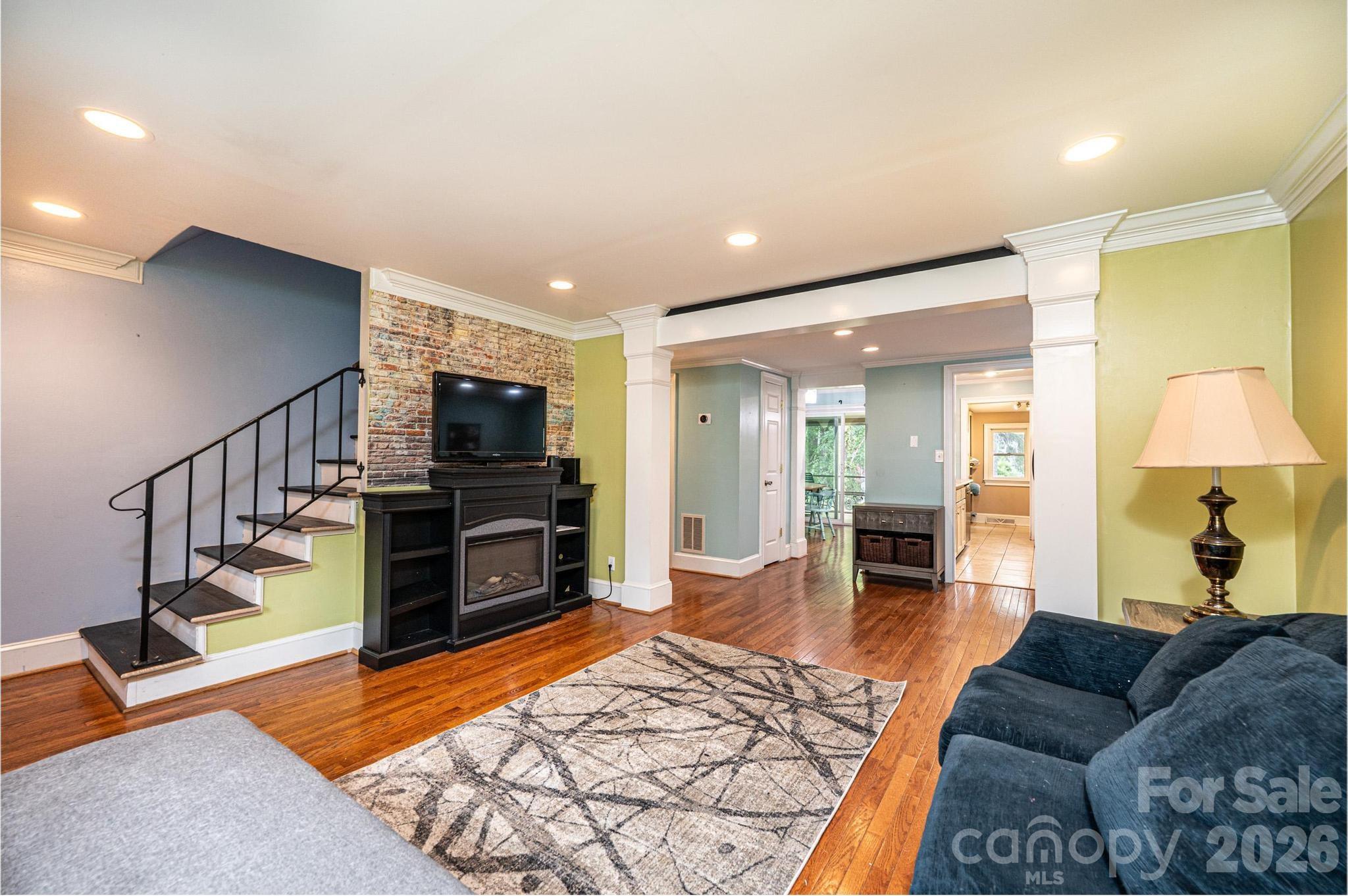 826 6th Street NW Hickory NC 28601