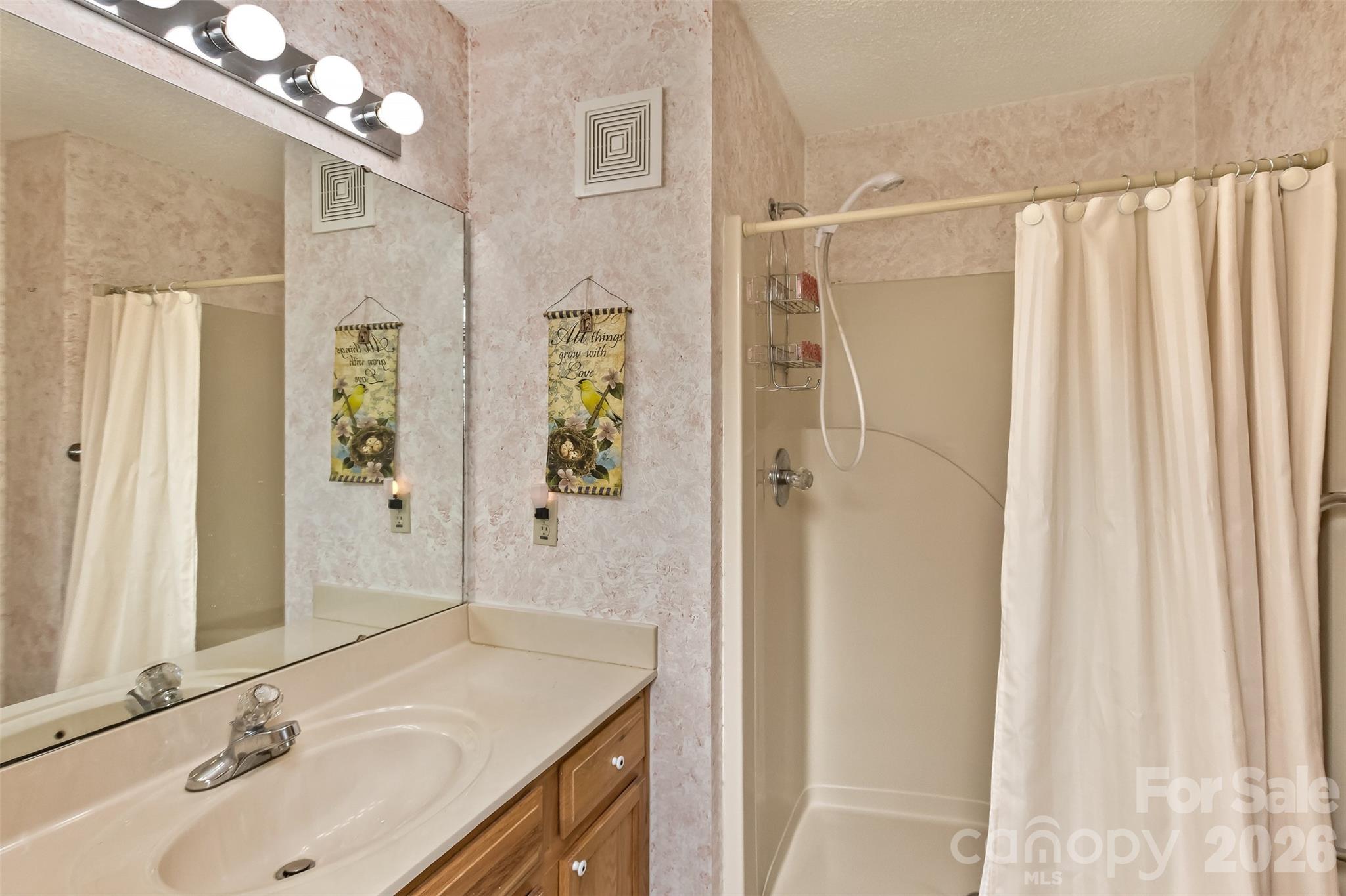 3305 Idle Hour Drive Asheville NC 28806