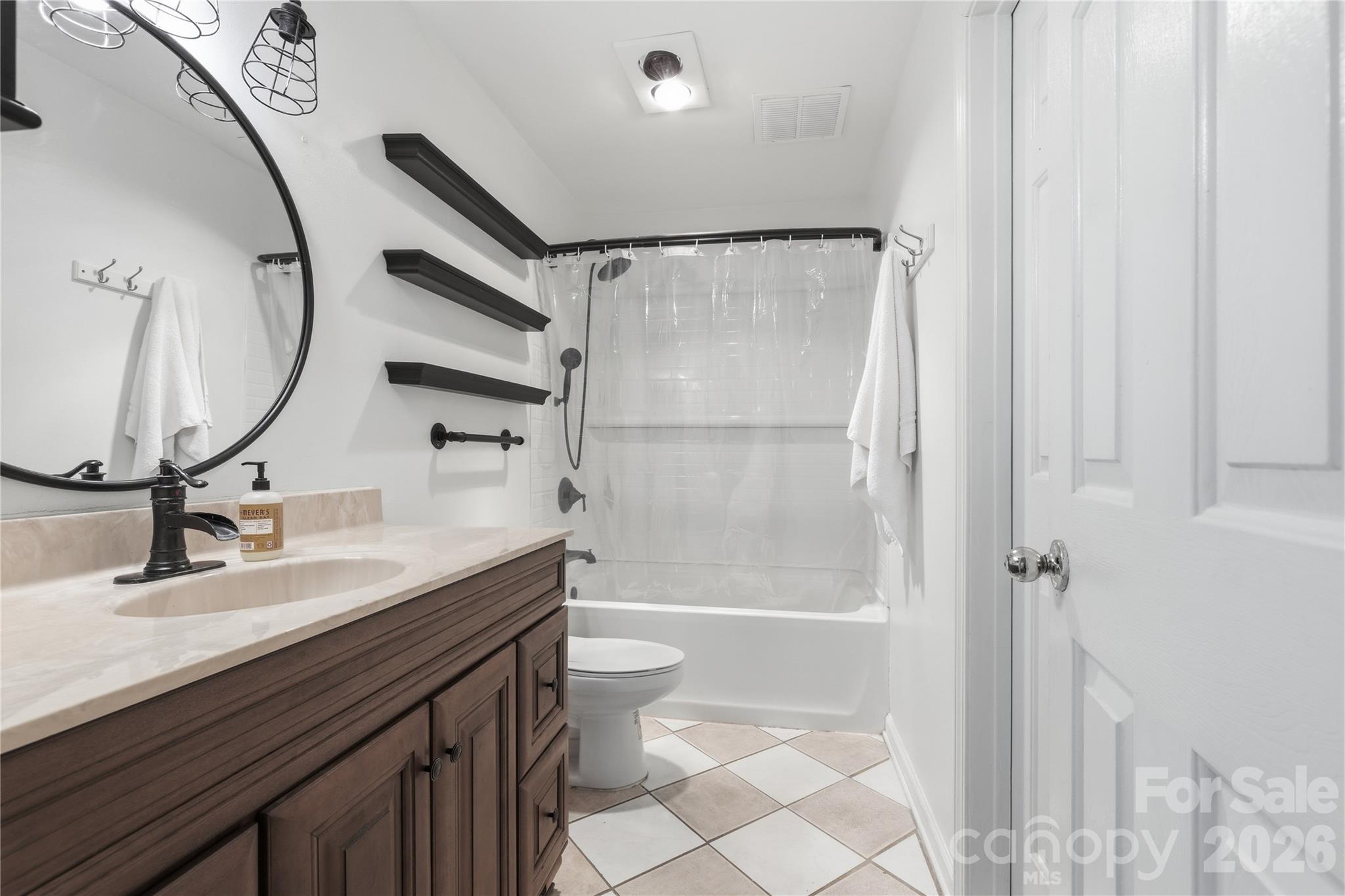19 Krista Circle Candler NC 28715