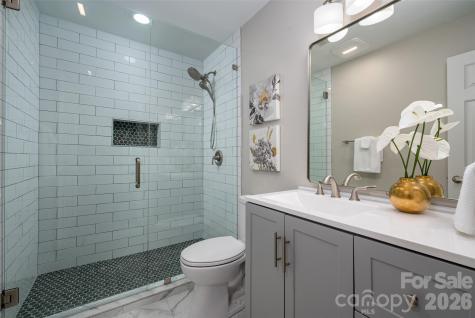 517 N Graham Street Charlotte NC 28202