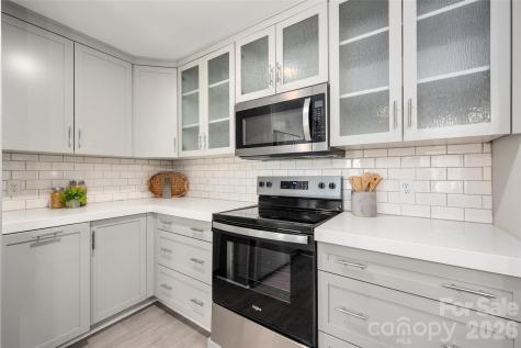 517 N Graham Street Charlotte NC 28202