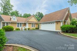1303 Hyde Park Drive Asheville NC 28806
