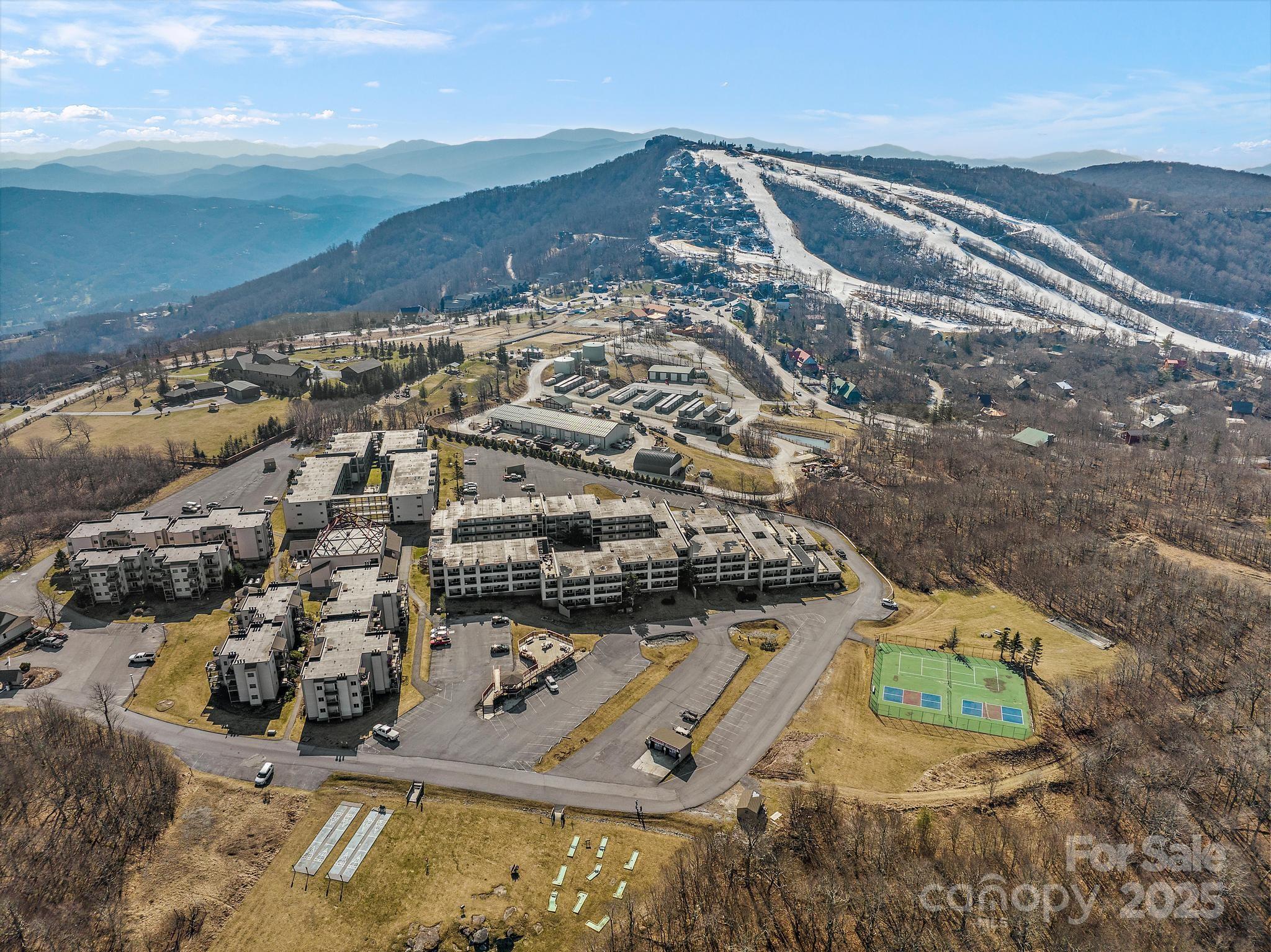 301 Pinnacle Inn Road Beech Mountain NC 28604