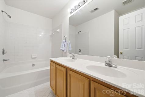 1528 Cleveland Avenue Charlotte NC 28203