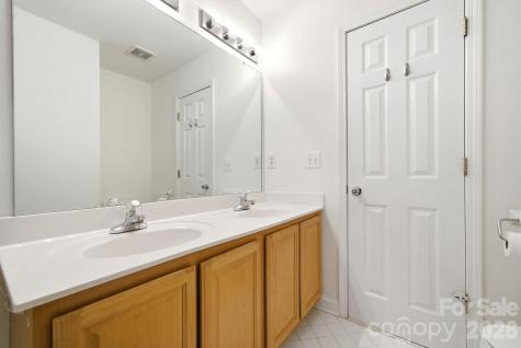 1528 Cleveland Avenue Charlotte NC 28203