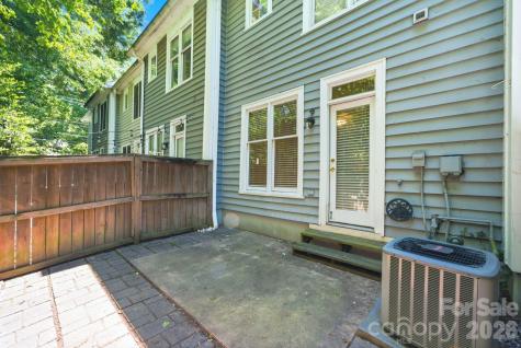 1528 Cleveland Avenue Charlotte NC 28203