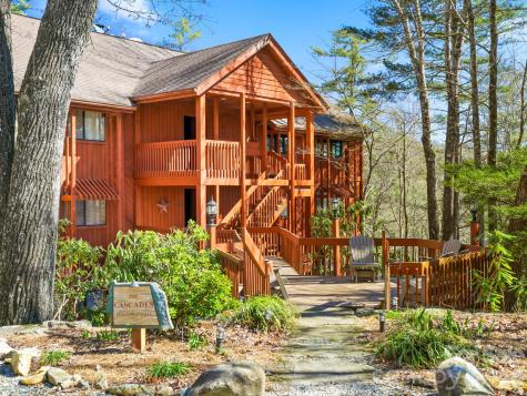 221 Toxaway Falls Drive Lake Toxaway NC 28747