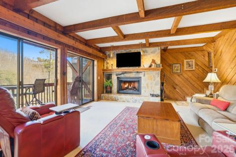 221 Toxaway Falls Drive Lake Toxaway NC 28747